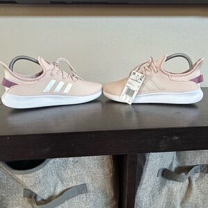 Adidas HWA 1Y3001 Womens Size 7 Cloudfoam Sneakers Athletic Shoes Pink White